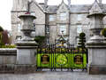 Gartentor im Innenhof von Balmoral Castle