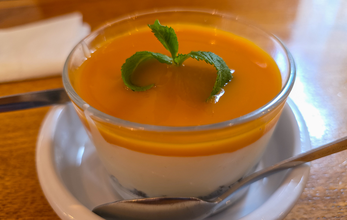 Mango Cheesecake